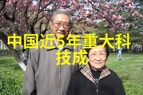 海康机器人德国科学家新研发自动充电手臂革新电动汽车快充体验