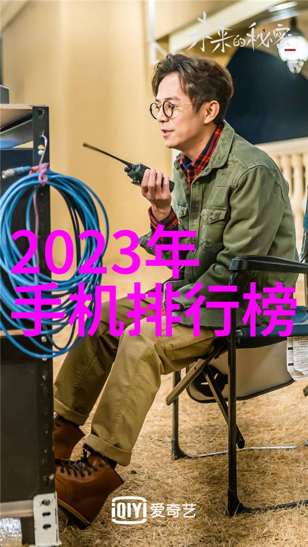 云南财经大学翠峦间的金色羽翼舞动