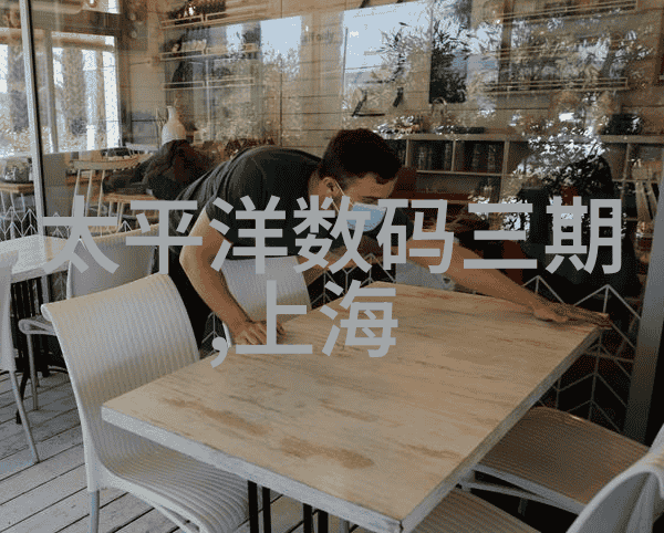 精馏塔的秘密如何从水中提炼出笑声