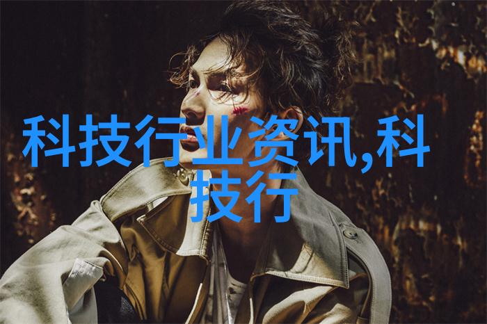 高速追逐的爱情摩托车上的邂逅与冲突