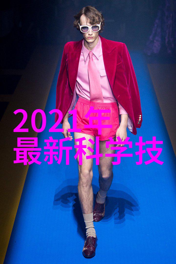 逆袭的钢铁巨兽从普通配件到挖掘机之王