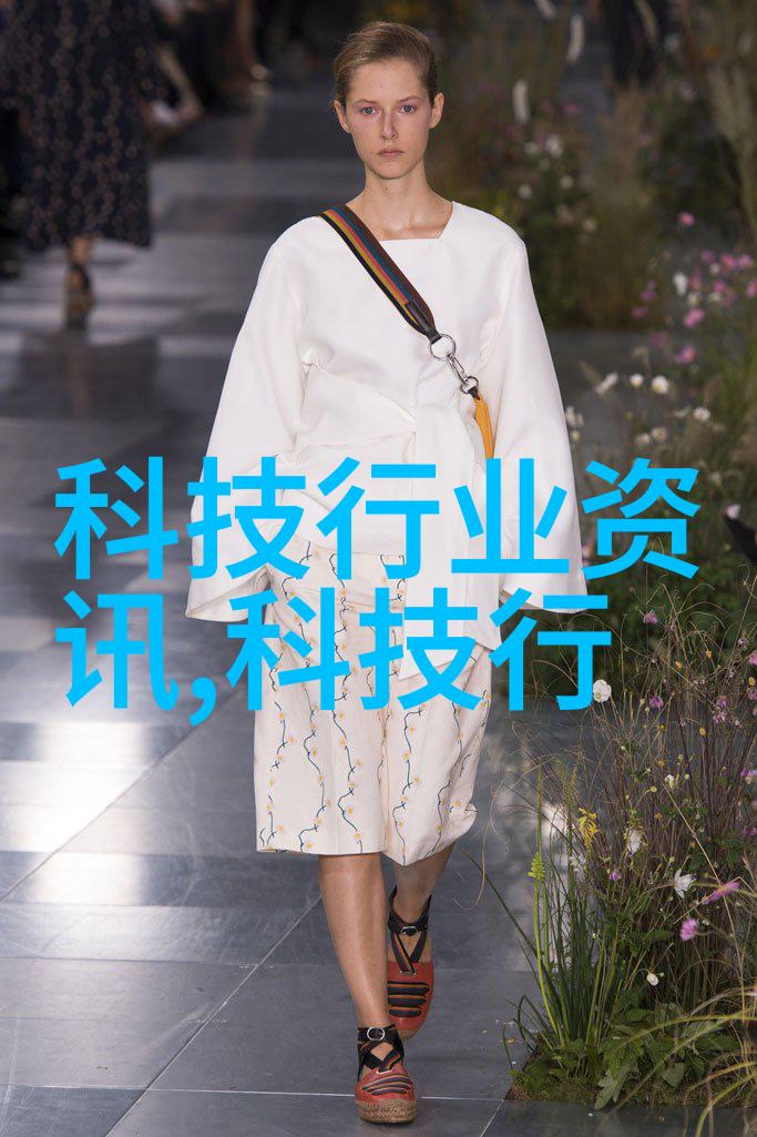 医疗穿戴设备2021智能健康的纽带
