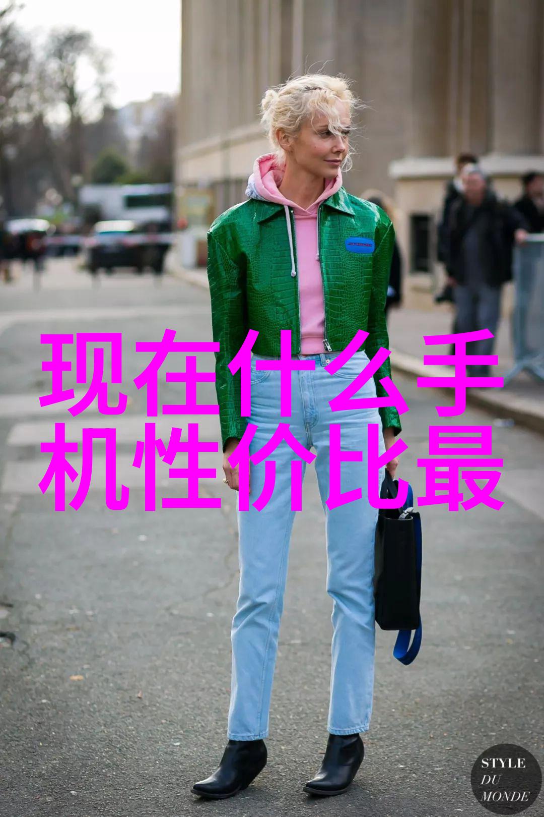 冰冷的机器人冷水机组的幽默冒险