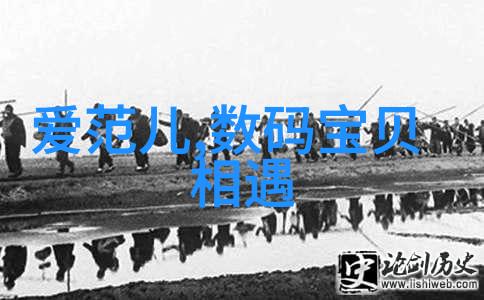 一边亲着一面膜胸口的长视频-抚慰与诱惑探索长视频中的隐秘情感