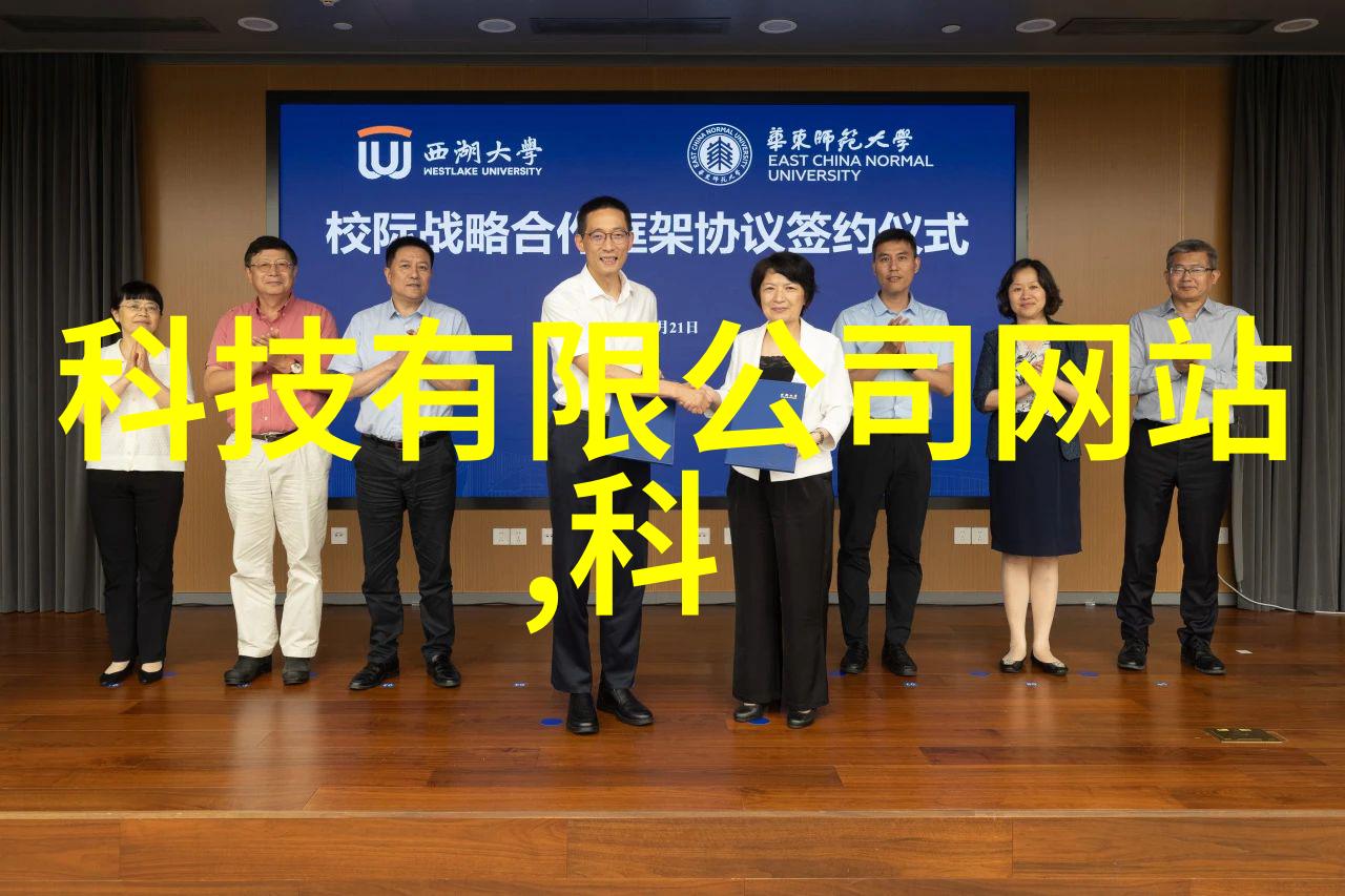 一边亲着一面膜的免费版电视-镜头下的美丽自我探索免费电视时代的护肤现象
