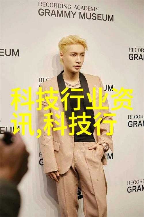 城市之冠大楼图片展览中的现代建筑奇迹