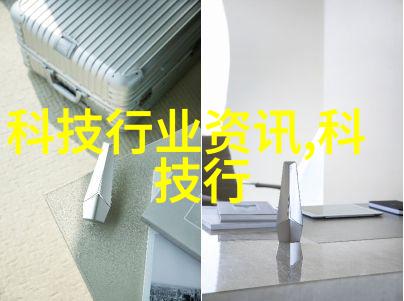 五月婷婷激情第五季爱的纠缠与梦想的起航