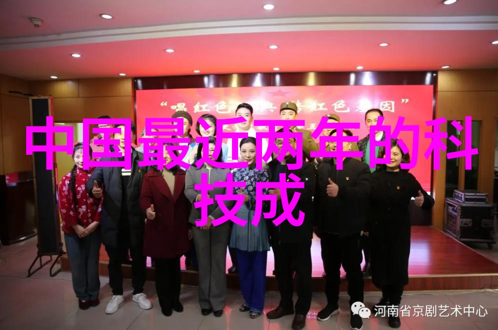 鬼缠小南吖的诡秘笔触