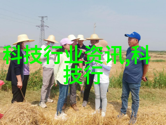 在英语中哪些词汇能形容一场新产品发布会的热闹程度